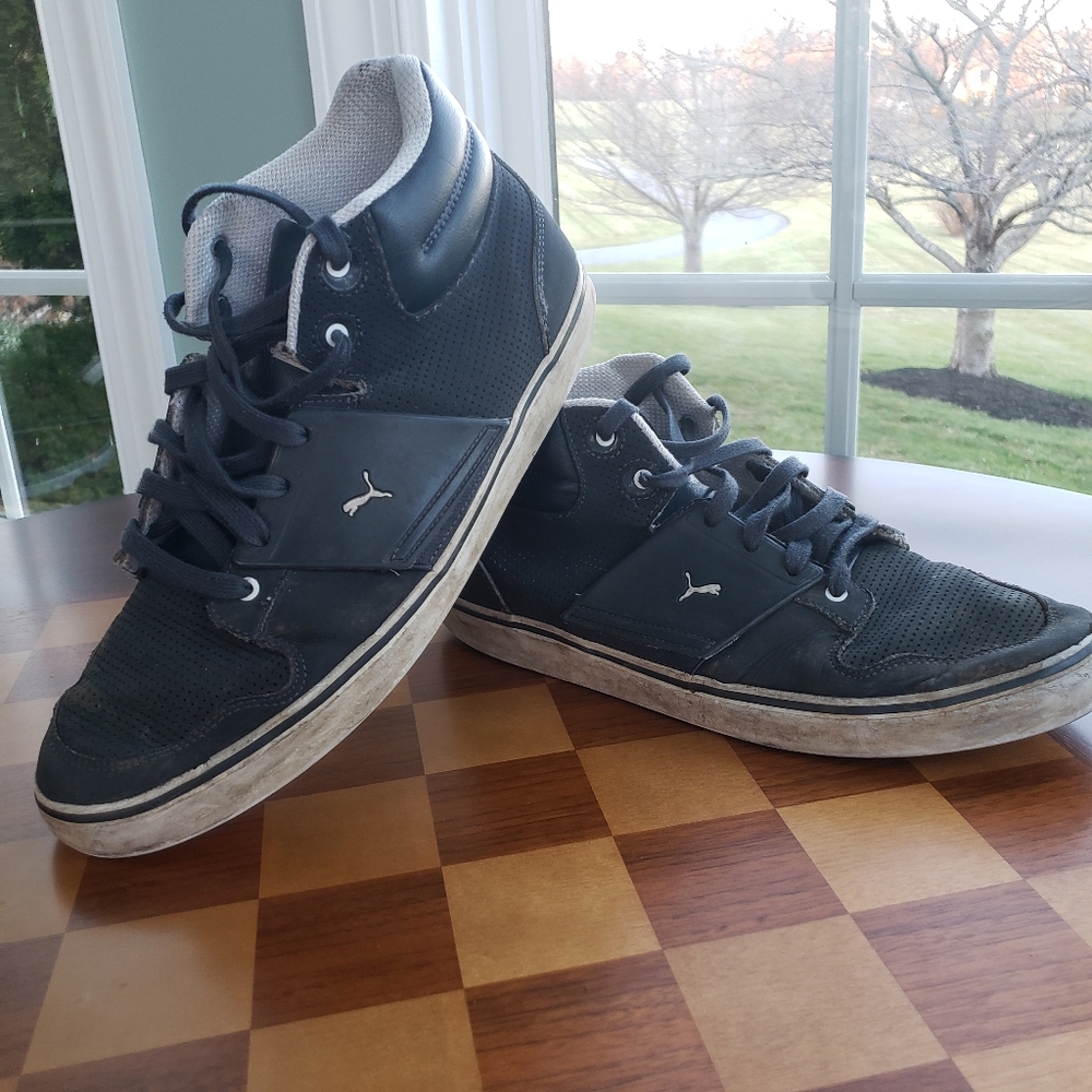 PUMA Hightops Very Worn